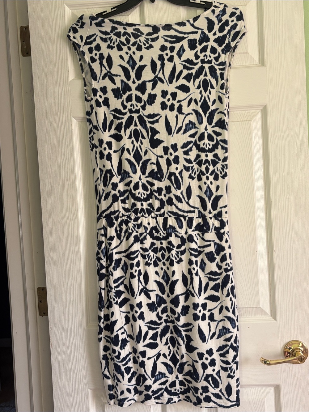 Ann Taylor Navy and White Floral Midi Dress